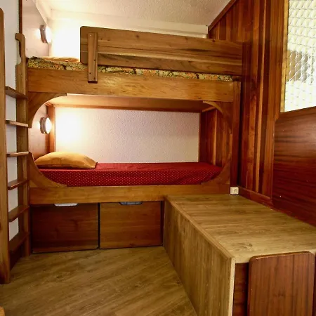 Appartement Studio Chamrousse, 1 pièce, 4 personnes - FR-1-340-221